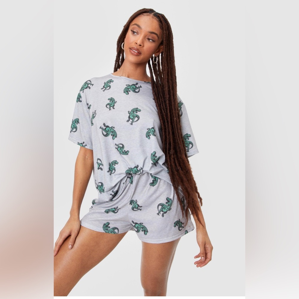🦖NASTY GAL Roar My Favorite Dinosaur Shorts Pajama Set 10 Gray Marl T-Rex